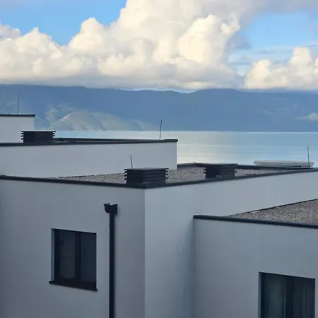 Azure & Pearl, Sea View & For 4