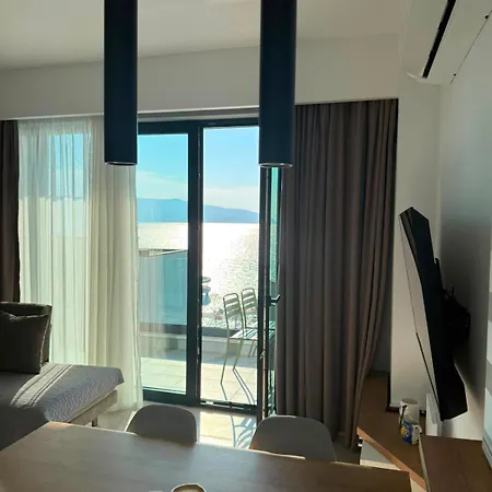 公寓 Azure & Pearl, Sea View & For 4 Vlorë